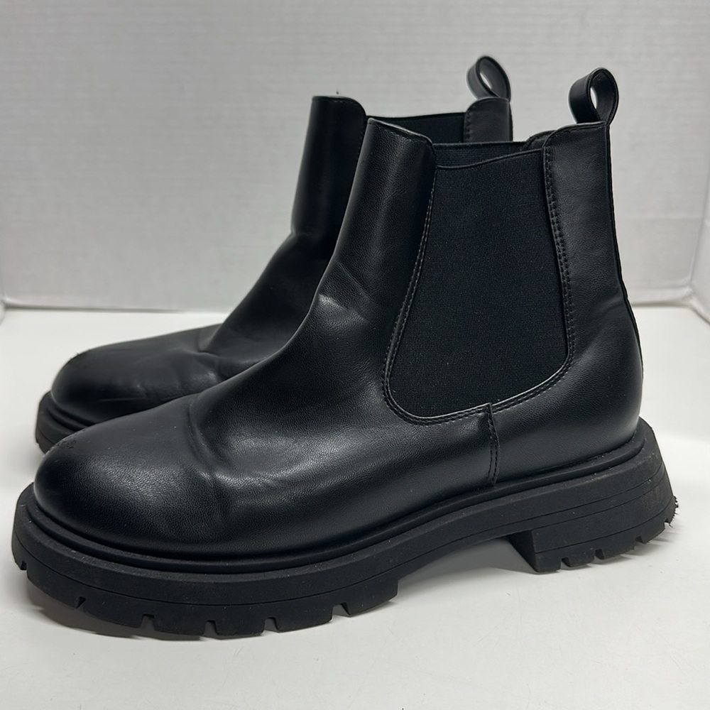 Asos Chelsea Boot Chunky Faux Vegan Leather Pull On Booties Shoes Boots Black 7